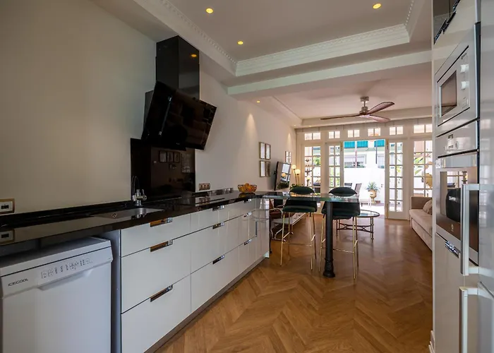 Casa Colón - Piscina Privada - Barbacoa - - Vitviholidays Fuengirola