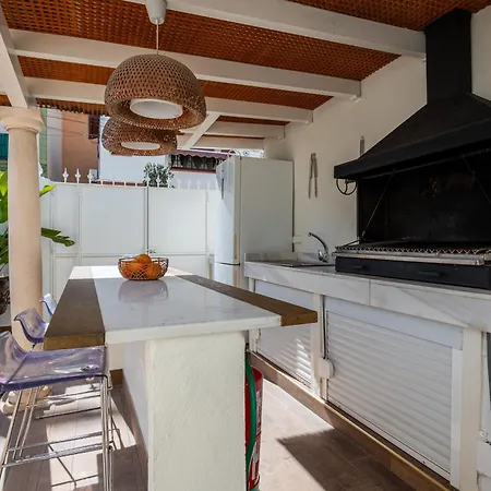 Villa Casa Colon - Piscina Privada - Barbacoa - - Vitviholidays Fuengirola